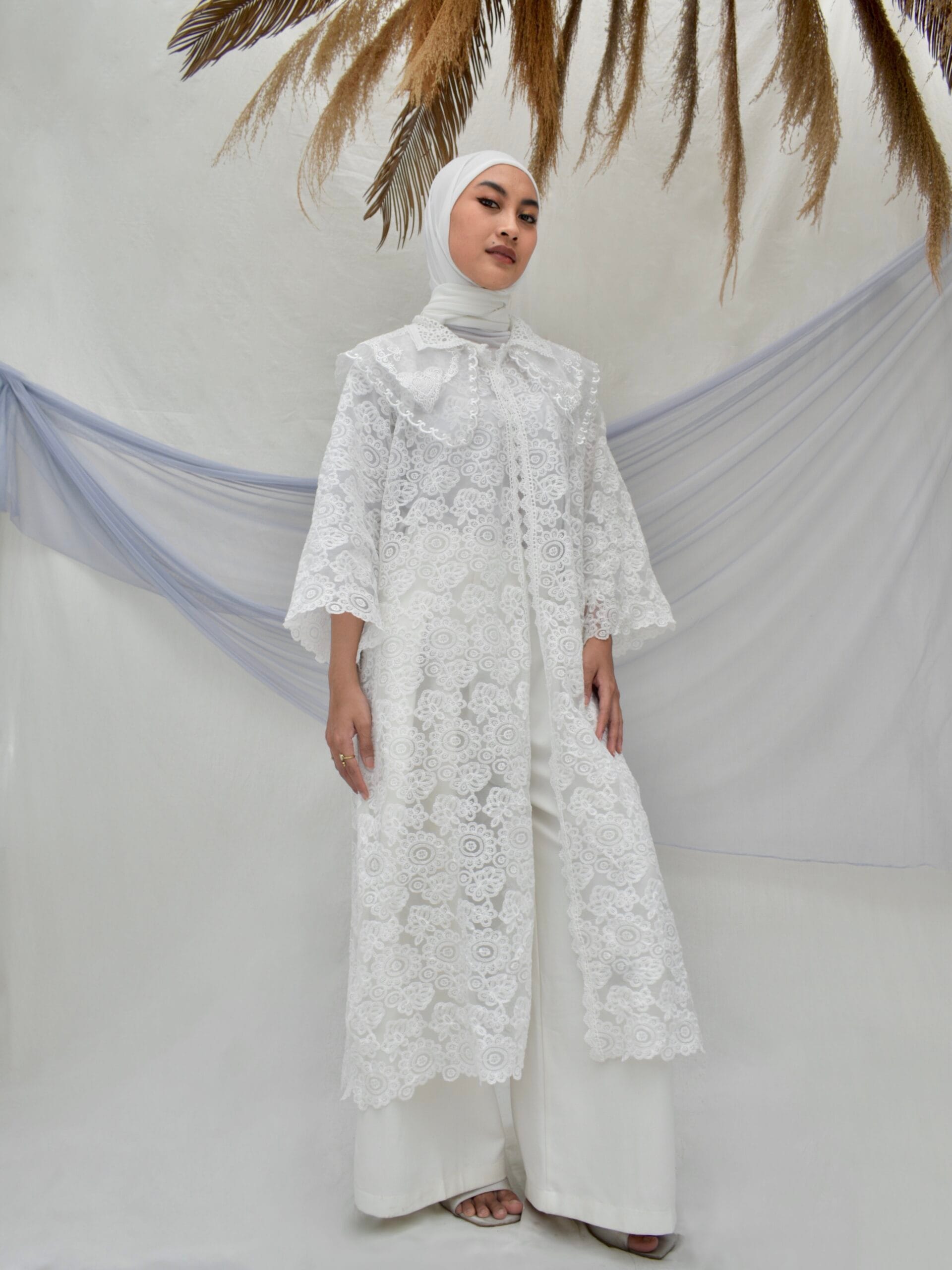 Niscala Lace Outer - Image 2